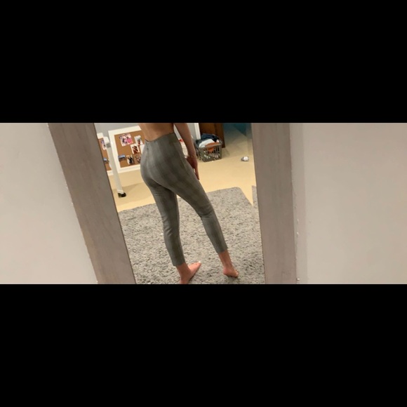 Zara plaid pants! - Picture 3 of 3